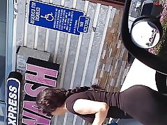 Latina Pogledajte kroz tajice vid1