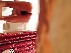 MILF mama špijunirao u tuš i savijati prema dolje